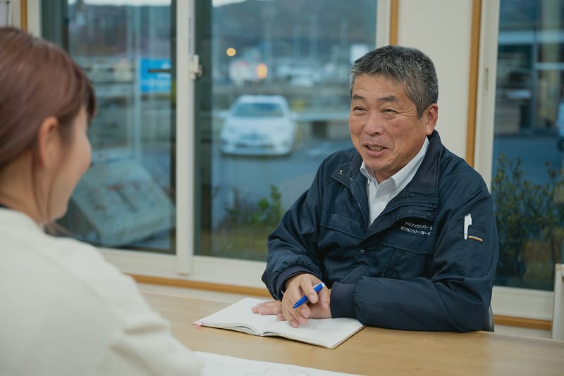 木材加工の様子